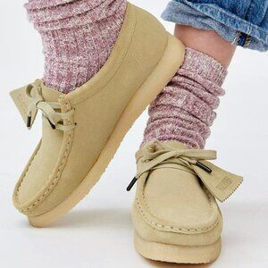 NEW in BOX Clarks Women's Wallabee Suede Shoe Maple Suede 8 39